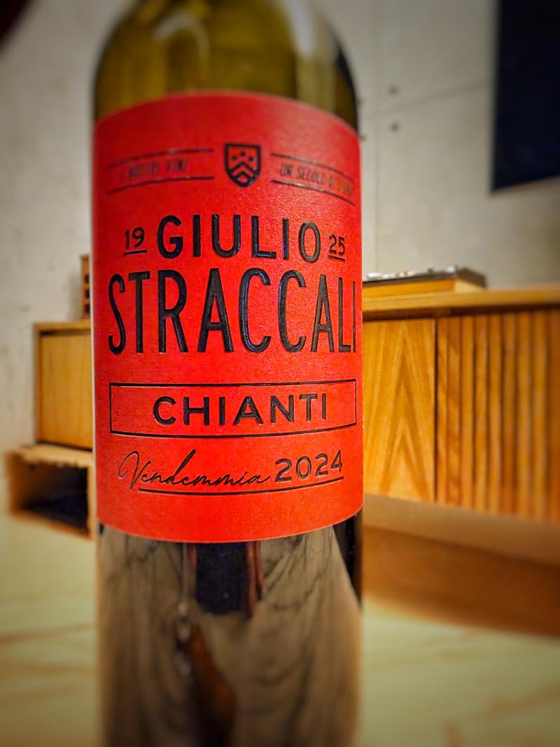 The label, front on